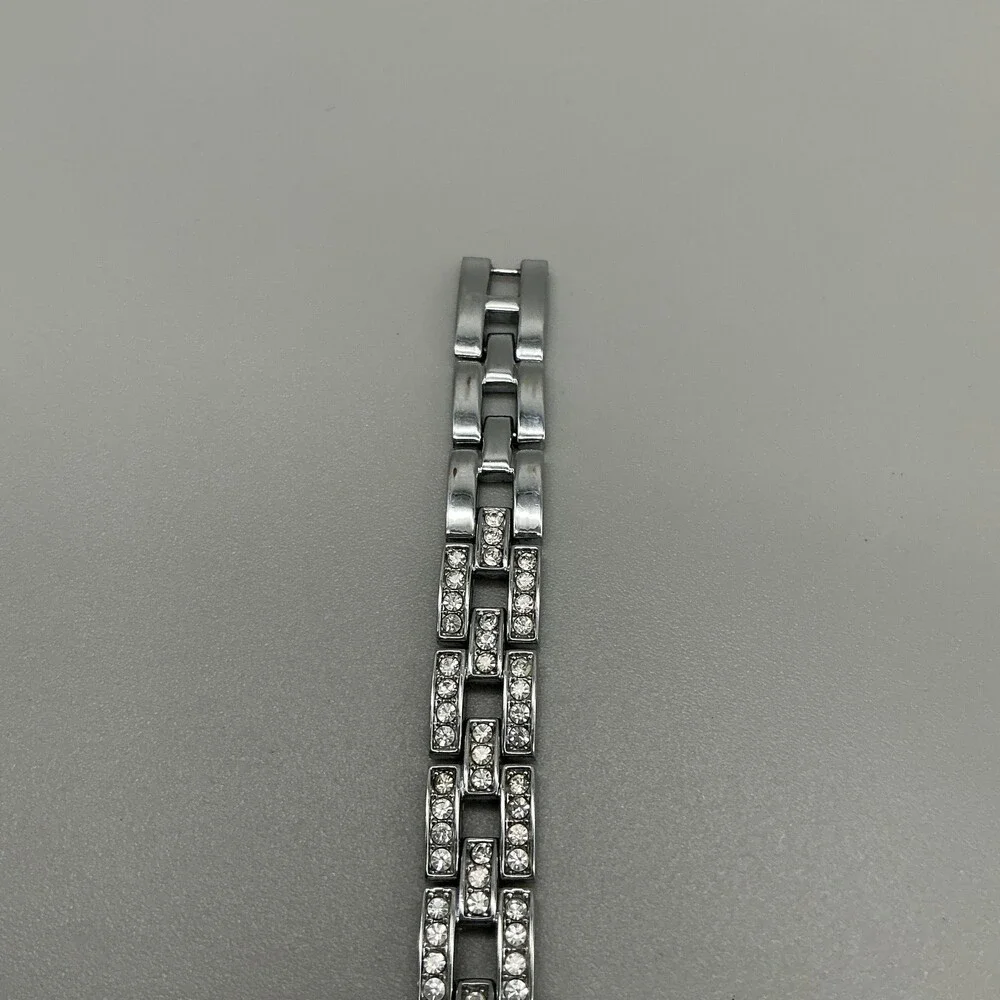 Zara FA0179 Womens Watch 19mm Black Dial Silver Tone Crystals New Battery 7